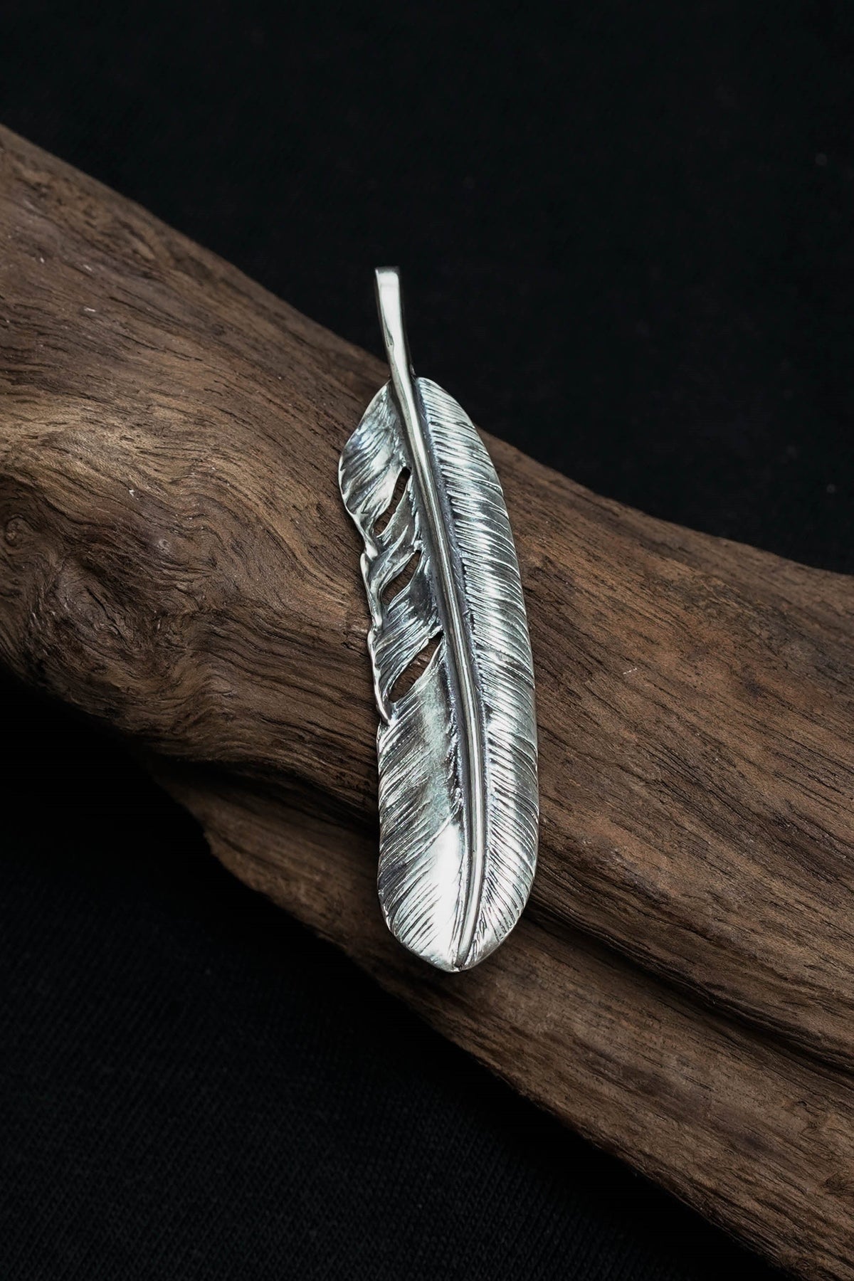 Right Feather Simple Leaf Retro 925 Silver Goro Takahashi Pendant